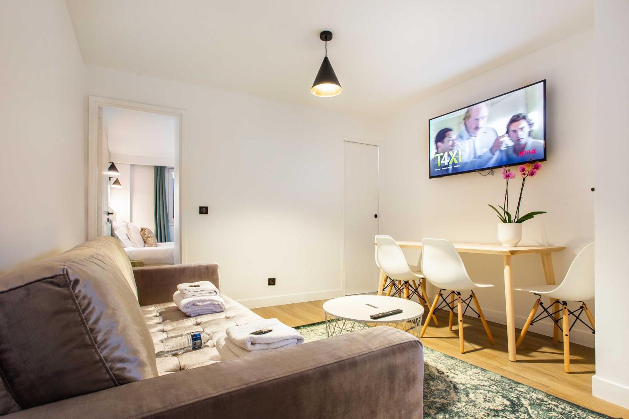 Casa vacanze Elegant - 2bd - 8p - Eiffel Tower *
